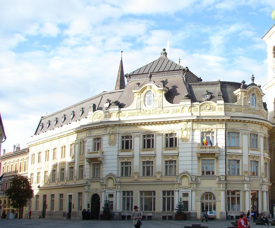 Central City Ap Sibiu Exteriör bild